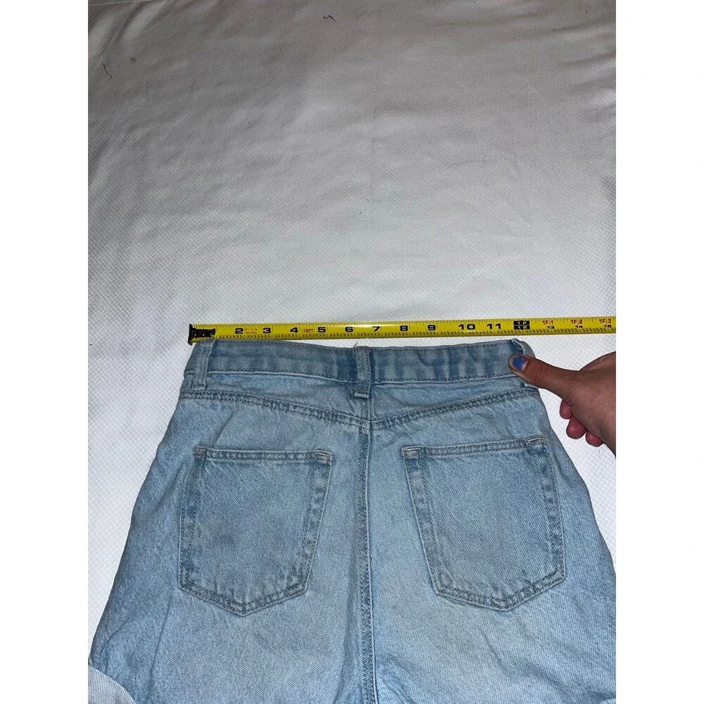 Girl’s Primark Light Wash Denim Mom Shorts Size 8/9